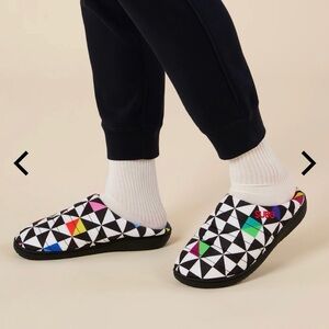 NWT MoMA slippers Jeffrey Gibson